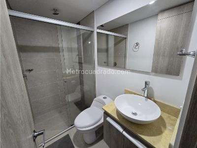 Apartamento de 3 alcobas en arriendo en Los Colegios, Rionegro, 88 m² · foto 5 de 9