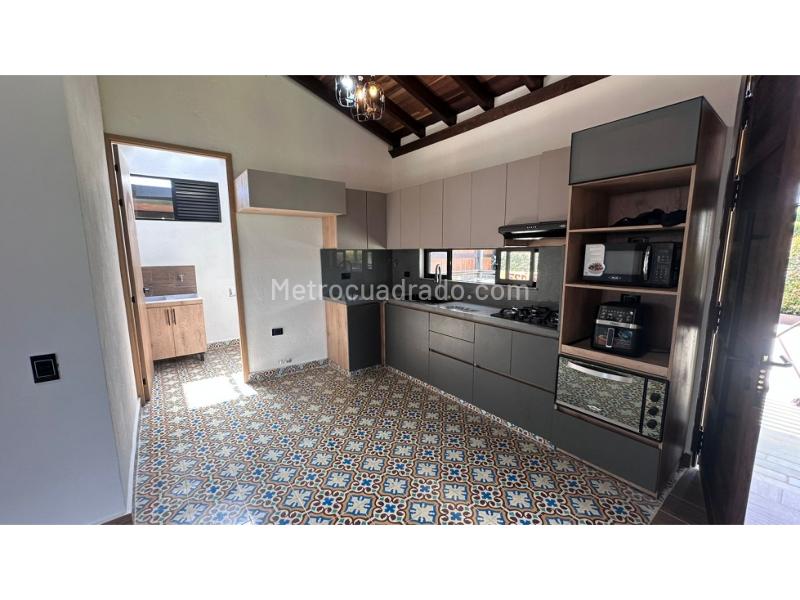 Casa en Arriendo, Cabeceras, Rionegro - 3