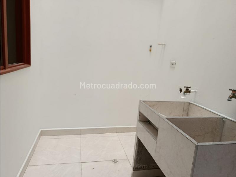 Casa en Arriendo, Los Lagos, Rionegro - 5