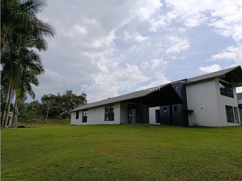 3BR House in El Tablazo (3000 m²) - 4