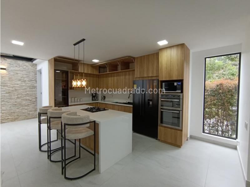Casa en Arriendo, San Antonio, Rionegro - Widok 2