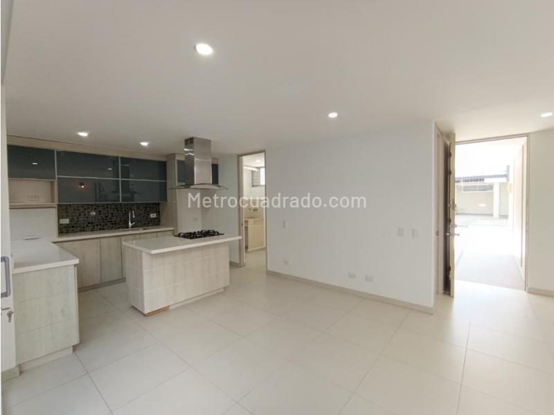 Two-Story House for Rent in Gualanday (4BR/4BA) - 3