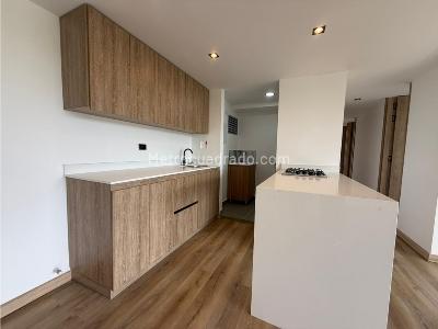 Apartamento de 3 alcobas en venta en El Porvenir, Rionegro, 86 m² · foto 2 de 20