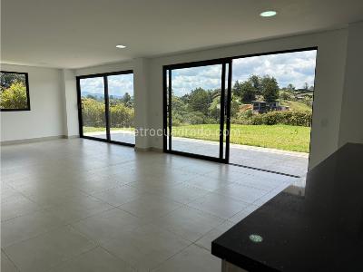 Casa de 4 alcobas en venta en Via La Ceja, Rionegro, 2000 m² · foto 8 de 19