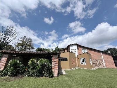 Casa de 4 alcobas en arriendo en Via La Ceja, Rionegro · foto 4 de 12