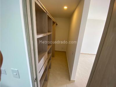 Apartamento de 2 alcobas en venta en Cimarronas, Rionegro, 67 m² · foto 11 de 14