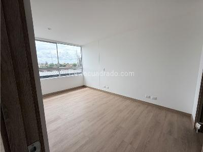 Apartamento de 2 alcobas en venta en El Porvenir, Rionegro, 74 m² · foto 10 de 15