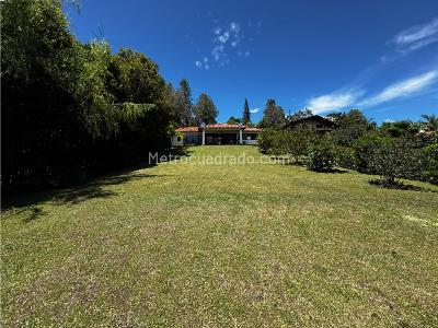 Casa de 3 alcobas en venta en San Antonio De Pereira, Rionegro, 250 m² · foto 4 de 8