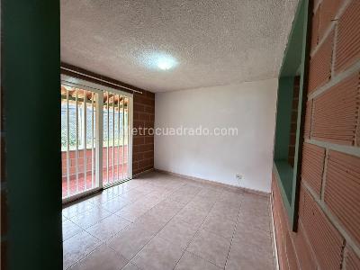 Casa de 3 alcobas en arriendo en El Canada, Rionegro, 1200 m² · foto 13 de 20