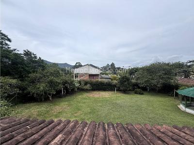 Casa de 3 alcobas en arriendo en El Canada, Rionegro, 1200 m² · foto 17 de 20