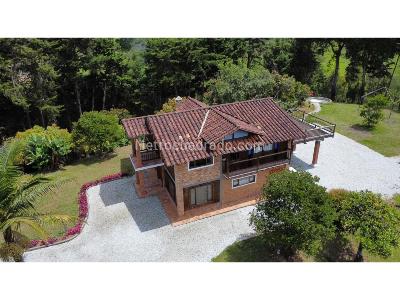 Casa en Arriendo, Ojo De Agua, Rionegro