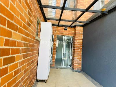 Apartamento de 3 alcobas en venta en Los Colegios, Rionegro, 180 m² · foto 6 de 9