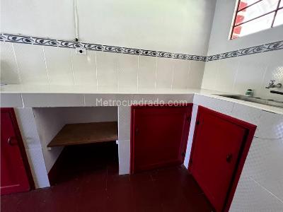 Casa de 4 alcobas en arriendo en Don Diego /Via Retiro, Rionegro · foto 6 de 18