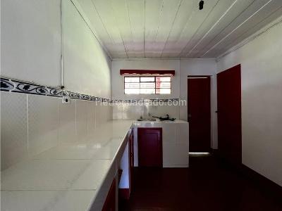 Casa de 4 alcobas en arriendo en Don Diego /Via Retiro, Rionegro · foto 7 de 18