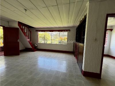 Casa de 4 alcobas en arriendo en Don Diego /Via Retiro, Rionegro · foto 9 de 18