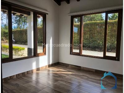 Casa en arriendo en Cabeceras, Rionegro · foto 10 de 18