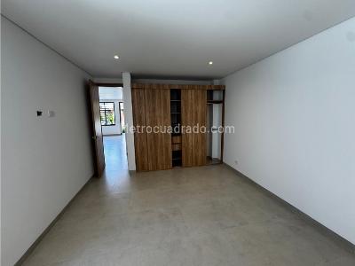 Casa de 4 alcobas en venta en San Antonio De Pereira, Rionegro, 89 m² · foto 4 de 9