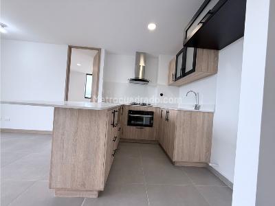 Apartamento en arriendo en San Antonio De Pereira, Rionegro · foto 3 de 20