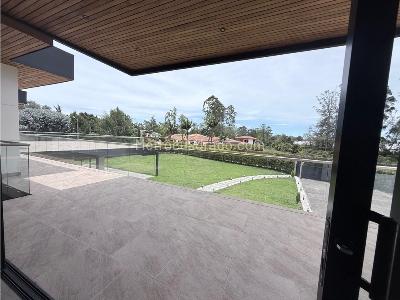 Casa de 3 alcobas en venta en Llanogrande, Rionegro, 2000 m² · foto 17 de 20