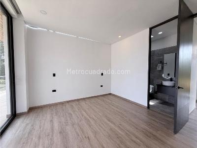 Casa de 3 alcobas en venta en Llanogrande, Rionegro, 2000 m² · foto 6 de 20