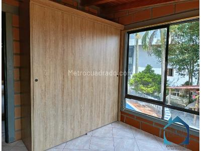 Casa de 5 alcobas en arriendo en El Carmen, Rionegro, 600 m² · foto 10 de 20