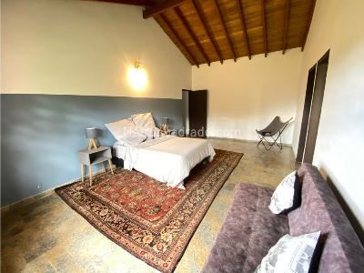Casa de 5 alcobas en arriendo en Via Aeropuerto Jose Maria Cordova, Rionegro, 900 m² · foto 15 de 20