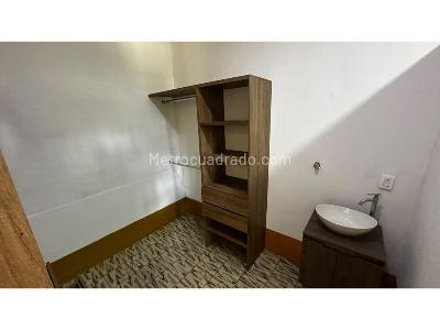 Casa de 5 alcobas en arriendo en Cabeceras, Rionegro, 1200 m² · foto 14 de 20