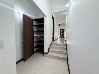 Casa de 3 alcobas en arriendo en Llanogrande, Rionegro, 1000 m² · foto 15 de 20