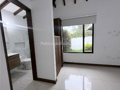 Casa de 3 alcobas en arriendo en Llanogrande, Rionegro, 1000 m² · foto 19 de 20