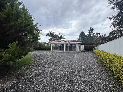 Casa de 3 alcobas en arriendo en Llanogrande, Rionegro, 1000 m² · foto 4 de 20
