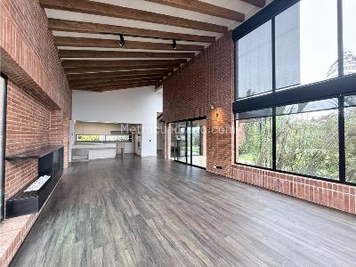 Casa de 5 alcobas en arriendo en Via La Ceja, Rionegro · foto 3 de 20