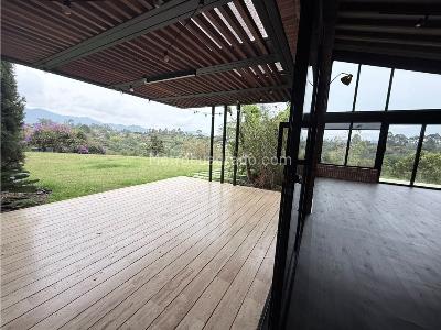 Casa de 5 alcobas en arriendo en Via La Ceja, Rionegro · foto 9 de 20