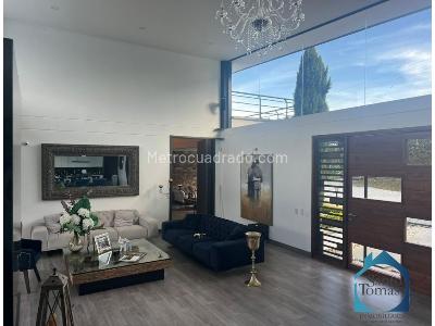 Casa de 3 alcobas en arriendo en Via Aeropuerto Jose Maria Cordova, Rionegro · foto 9 de 14