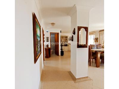 Apartamento de 4 alcobas en venta en Antiguo Campestre, Bucaramanga · foto 2 de 20