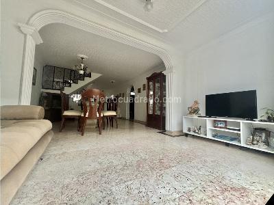 Casa de 4 alcobas en venta en Provenza, Bucaramanga, 161 m² · foto 2 de 20