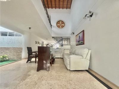 Casa de 4 alcobas en venta en Provenza, Bucaramanga, 161 m² · foto 3 de 20