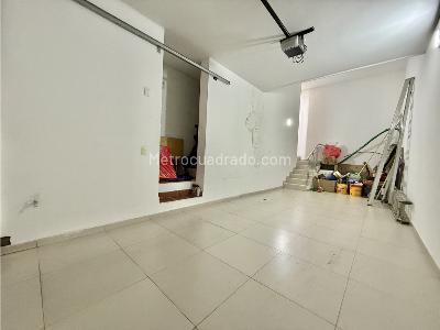 Casa de 4 alcobas en venta en Cabecera Del Llano, Bucaramanga, 400 m² · foto 2 de 18