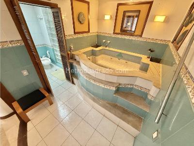 Apartamento de 4 alcobas en venta en Altos De Cabecera, Bucaramanga, 281 m² · foto 12 de 20