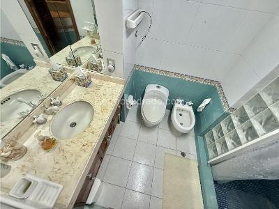 Apartamento de 4 alcobas en venta en Altos De Cabecera, Bucaramanga, 281 m² · foto 13 de 20
