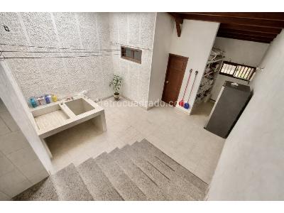 Casa de 5 alcobas en venta en Altos De Cabecera, Bucaramanga, 500 m² · foto 7 de 19