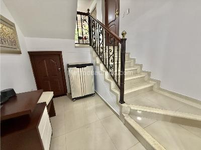 Casa de 5 alcobas en venta en Palomitas, Floridablanca, 296 m² · foto 9 de 20