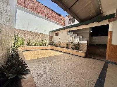 Casa de 4 alcobas en venta en Campestre, Bucaramanga, 373 m² · foto 8 de 20