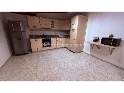 Casa de 5 alcobas en venta en Balconcitos, Bucaramanga, 169 m² · foto 3 de 15