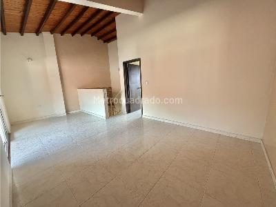 Apartamento de 3 alcobas en venta en Real De Minas, Bucaramanga, 74 m² · foto 3 de 20