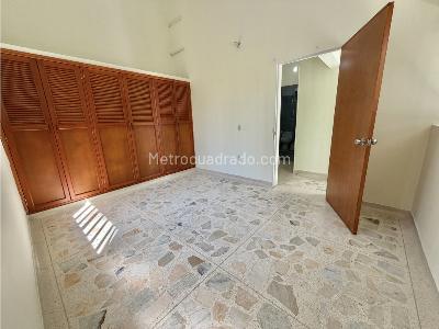 Casa de 4 alcobas en venta en Bosques Del Payador, Floridablanca · foto 12 de 20