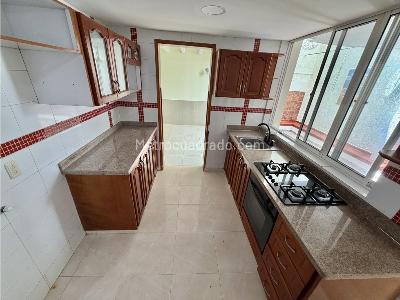 Casa de 4 alcobas en venta en Bosques Del Payador, Floridablanca · foto 15 de 20