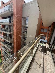 Apartamento en venta en Ciudad Salitre, Bogotá · foto 4 de 18