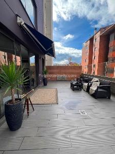 Apartamento en venta en Modelia, Bogotá · foto 2 de 18