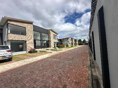 Casa de 3 alcobas en venta en El Bejucal, Cajicá, 175 m² · foto 19 de 20