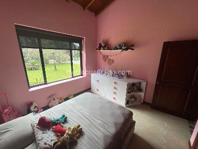 Casa de 4 alcobas en venta en Circasia, Armenia, 320 m² · foto 10 de 19